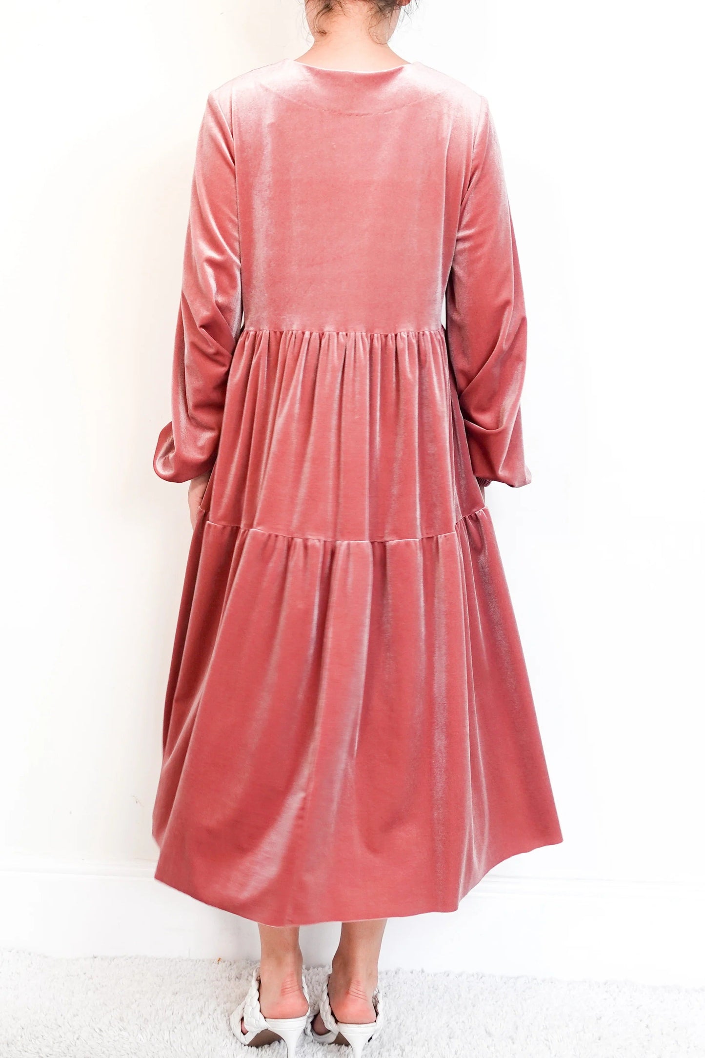 Sands pink velvet dress